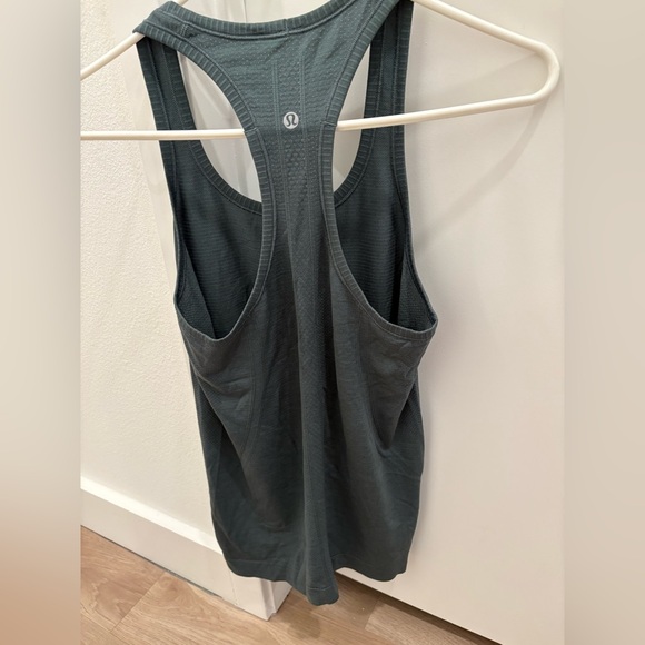 Lululemon Swiftly Tech Racerback*Read* - Picture 5 of 8